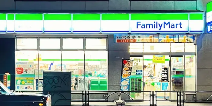 ファミリーマートなどで買えるおすすめの充電式電子タバコ