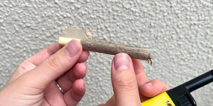 手巻きの裏巻きを作っているところ